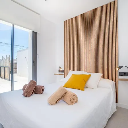 Contemporanea Con Piscina En - Hisp-288-65 Hébergement de vacances *